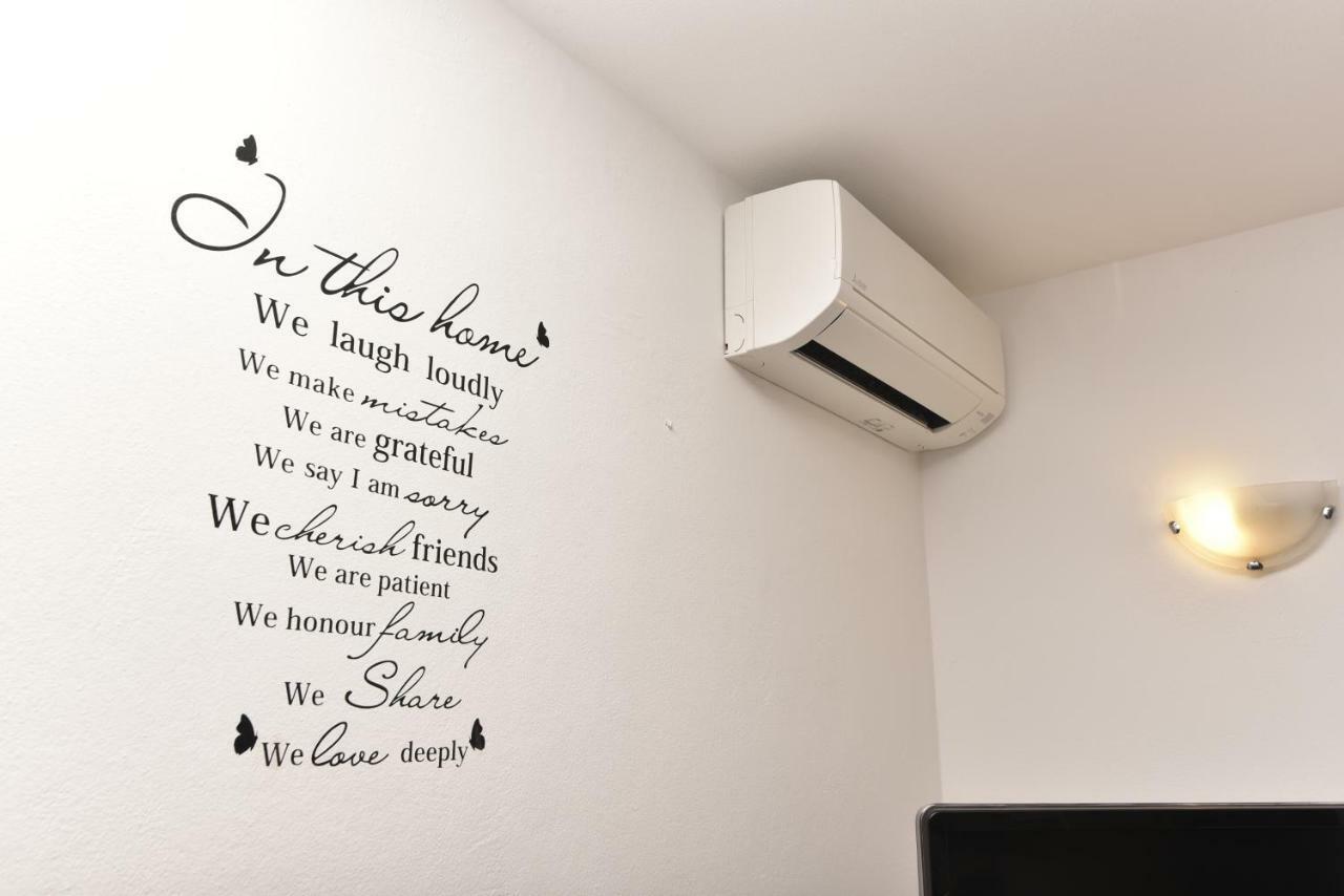 Apartments Matthew & Oscar 포라트 외부 사진