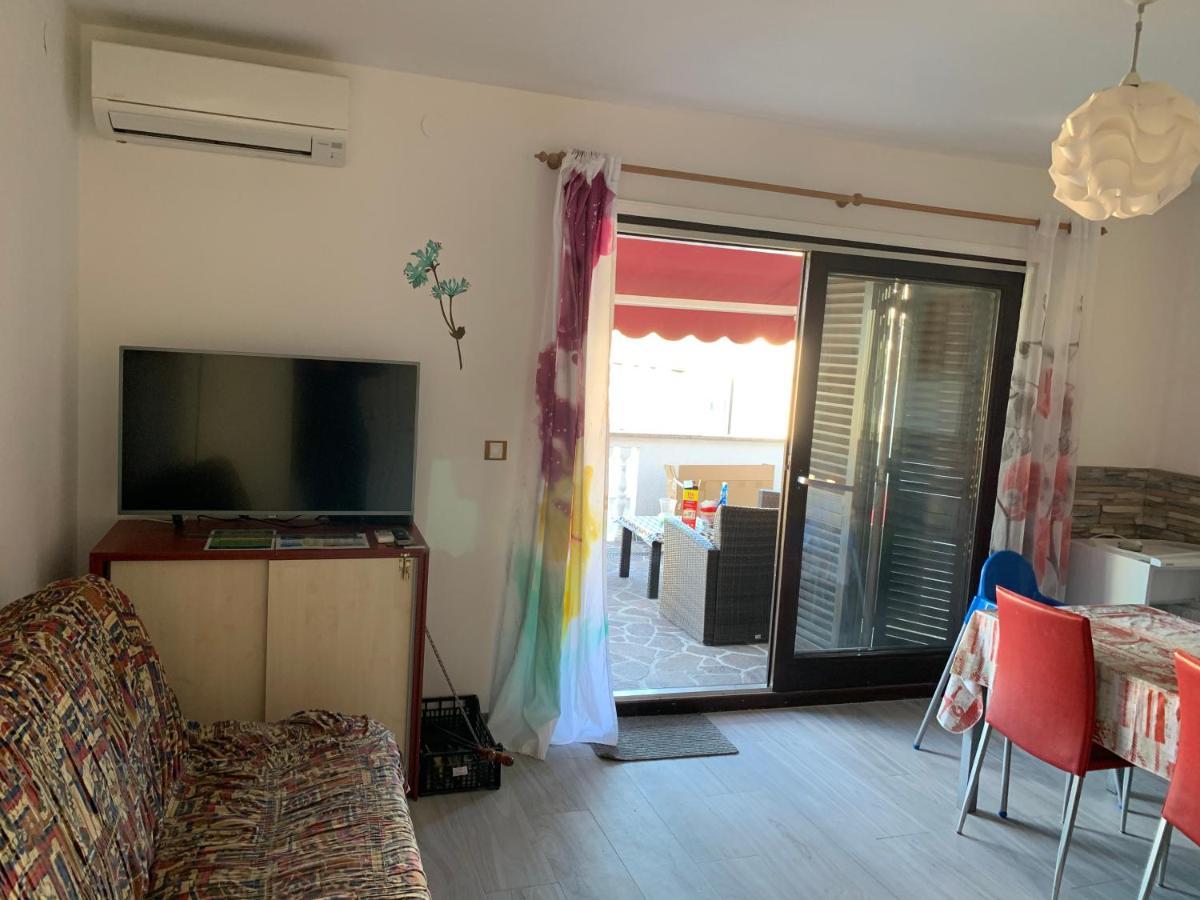 Apartments Matthew & Oscar 포라트 외부 사진